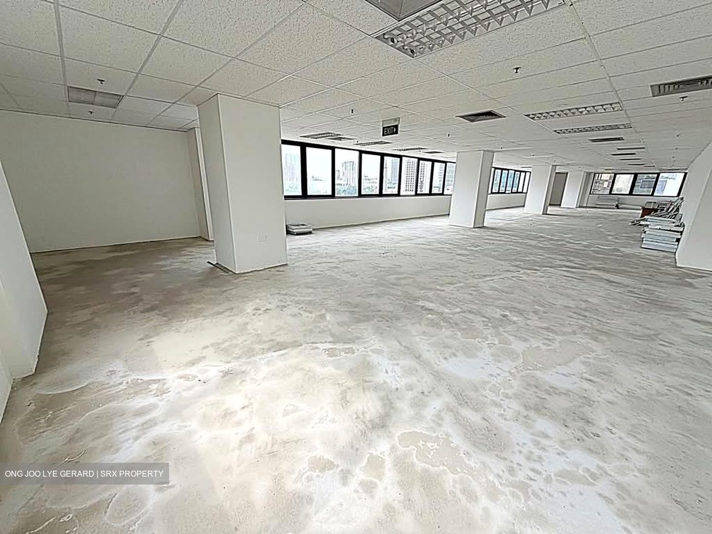 Og Albert Complex (D7), Office #568043091